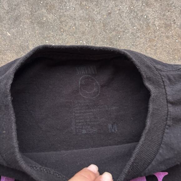 Nirvana Smiley T Shirt Black Pink Yellow Urban Outfitters Size Medium Unisex - Picture 4 of 5